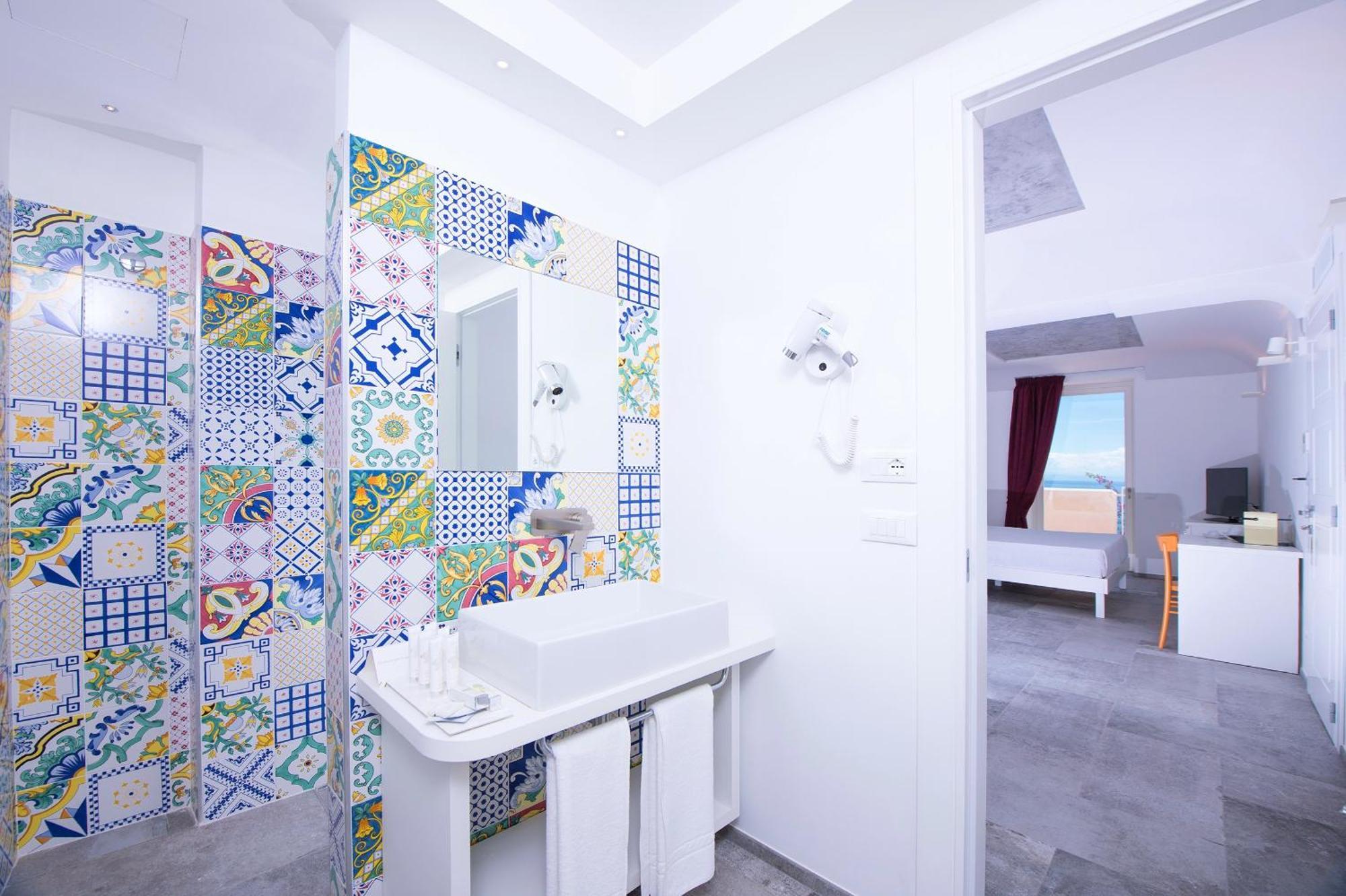 Bossa Hotel 3*